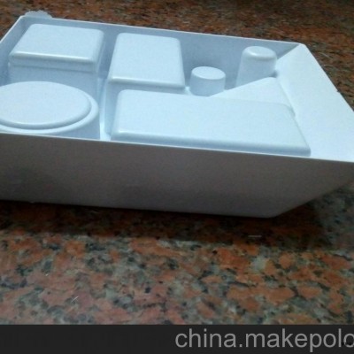 供應(yīng)各種大型吸塑加工、厚片吸塑加工、PS吸塑