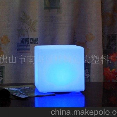 加工定制發(fā)光燈箱座椅，LED休閑座椅，滾塑加工成型(圖)