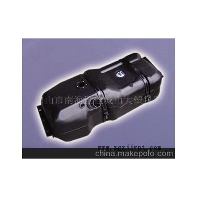 大型滾塑加工，滾塑油箱，PE油箱