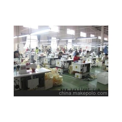無紡布制袋生產(chǎn)線國內(nèi)最早生產(chǎn)無紡布袋機廠家現(xiàn)機供應(yīng)，歡迎來廠