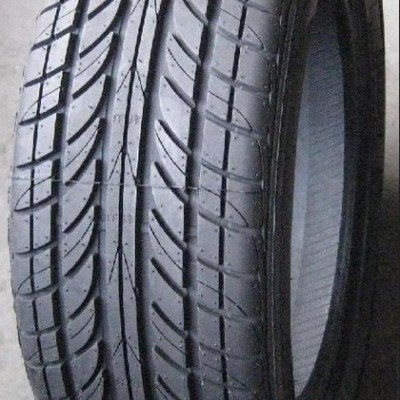 倍耐力汽車輪胎熱賣175/70r13廠家直供批發(fā)轎車輪胎、農(nóng)用胎、工程胎