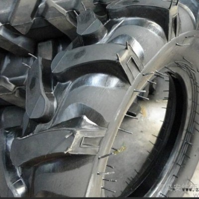 長期供應(yīng)4.00-16農(nóng)用胎，拖拉機(jī)輪胎，有內(nèi)胎