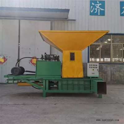 小型發(fā)酵壓縮打包機(jī) 黃竹草存儲(chǔ)壓塊機(jī) 加裝輪胎方便移動(dòng)