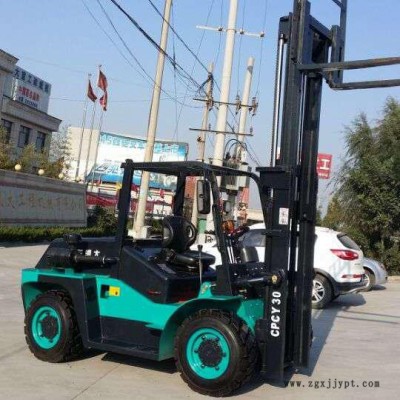 1廠家供應(yīng)、越野四驅(qū)叉車、鉸接式越野叉車 帶側(cè)移cpcy40、實(shí)心輪胎 支持定做 實(shí)心輪胎