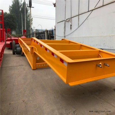 13米低平板運輸半掛車 輪胎外漏式參數(shù) 挖掘機(jī)運輸半掛車 彈簧機(jī)械爬梯半掛車