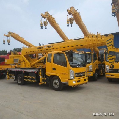 直銷(xiāo)唐駿8噸吊車(chē) 輪胎式汽車(chē)吊車(chē) 小型國(guó)五8噸10噸 吊車(chē)生產(chǎn)廠家