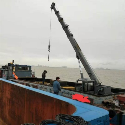 專(zhuān)業(yè)生產(chǎn)大型小型港口碼頭吊機(jī) 船用坐吊  船用起重機(jī) 輪胎吊 固定式起重機(jī)
