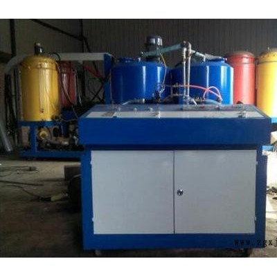 聚氨酯低壓發(fā)泡機，GY-180型