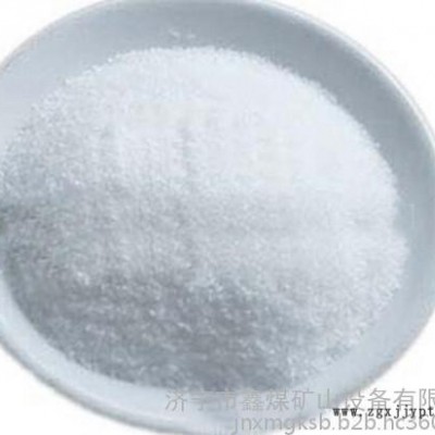 聚丙烯酰胺          澄清凈化作用   應(yīng)加速與被處理液的混合，出現(xiàn)絮凝物后，減慢攪速