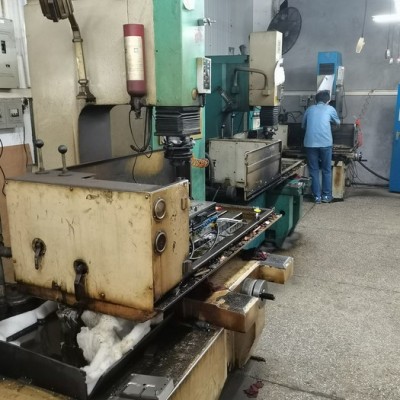 低壓注塑機(jī),低壓注塑模具