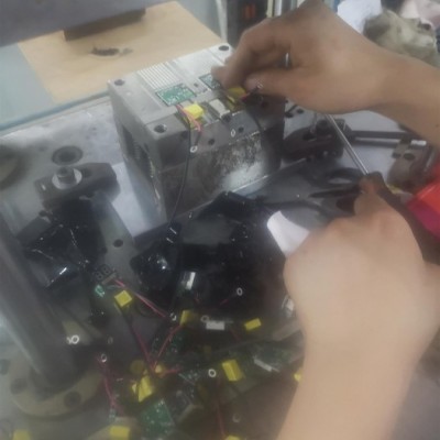 防水馬達(dá)低壓注塑模具