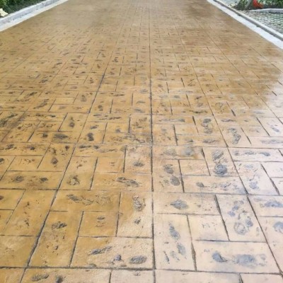 上?；甘噬嗷炷翂耗５仄簩Ｓ貌牧瞎?yīng)、橡膠模具可定制模具、仿石仿木仿磚壓花地坪路面材料 彩色水泥壓模路面