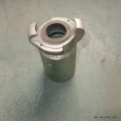 景縣泰誠(chéng)橡塑制品廠**噴砂機(jī)配件 砂管接頭 砂缸接頭 龍爪 砂管直通