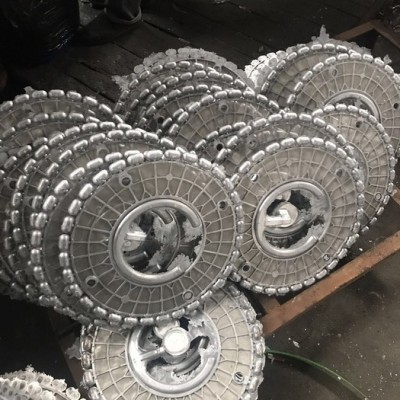 專業(yè)供應(yīng)鋁合金壓鑄模具 鋅合金壓鑄件 加工定制五金配件 壓鑄件