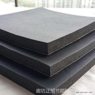 廠家批發(fā)風(fēng)管保溫阻燃B1級橡塑板 鋁箔陽光房耐高溫防火隔音橡塑板 樓頂隔熱橡塑板