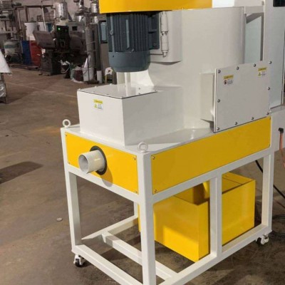 上海嘉濾，淬火油濾油機(jī)，過濾炭黑氧化皮油泥凈化設(shè)備，油回收系統(tǒng)，離心式全自動(dòng)排渣