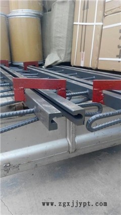 新聞:云南保山公路橋梁伸縮縫現(xiàn)場施工