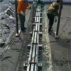 新聞:云南楚雄D80伸縮縫廠家駿鴻廠家批發(fā)