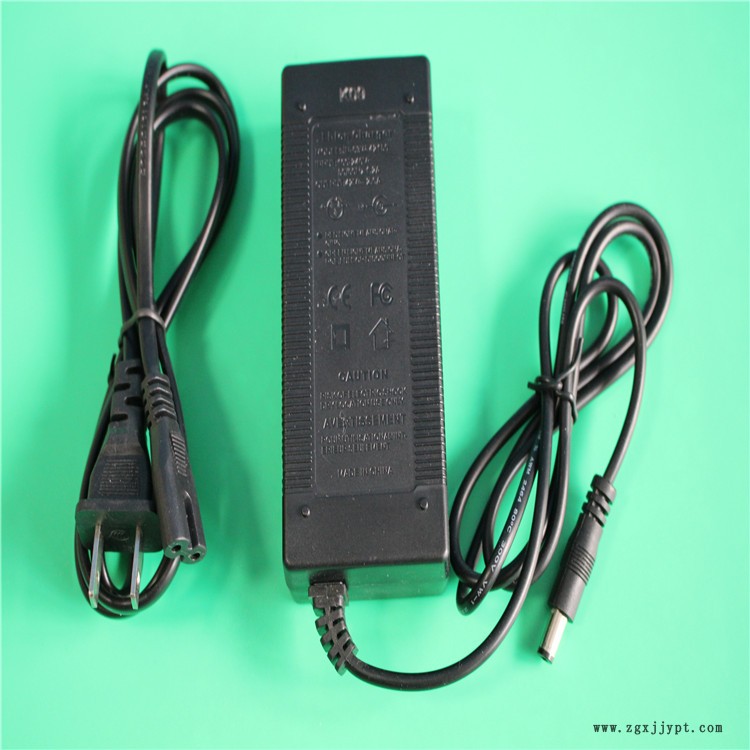 吉安陶瓷，PET電動打包機(jī)圖片