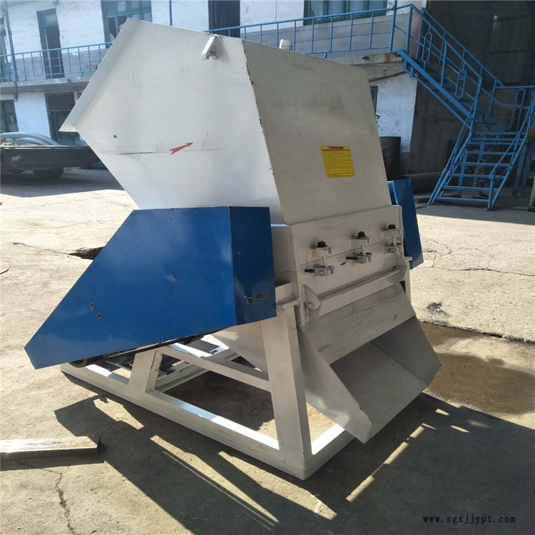 西城塑料瓶粉碎機(jī)再生塑料粉碎機(jī)