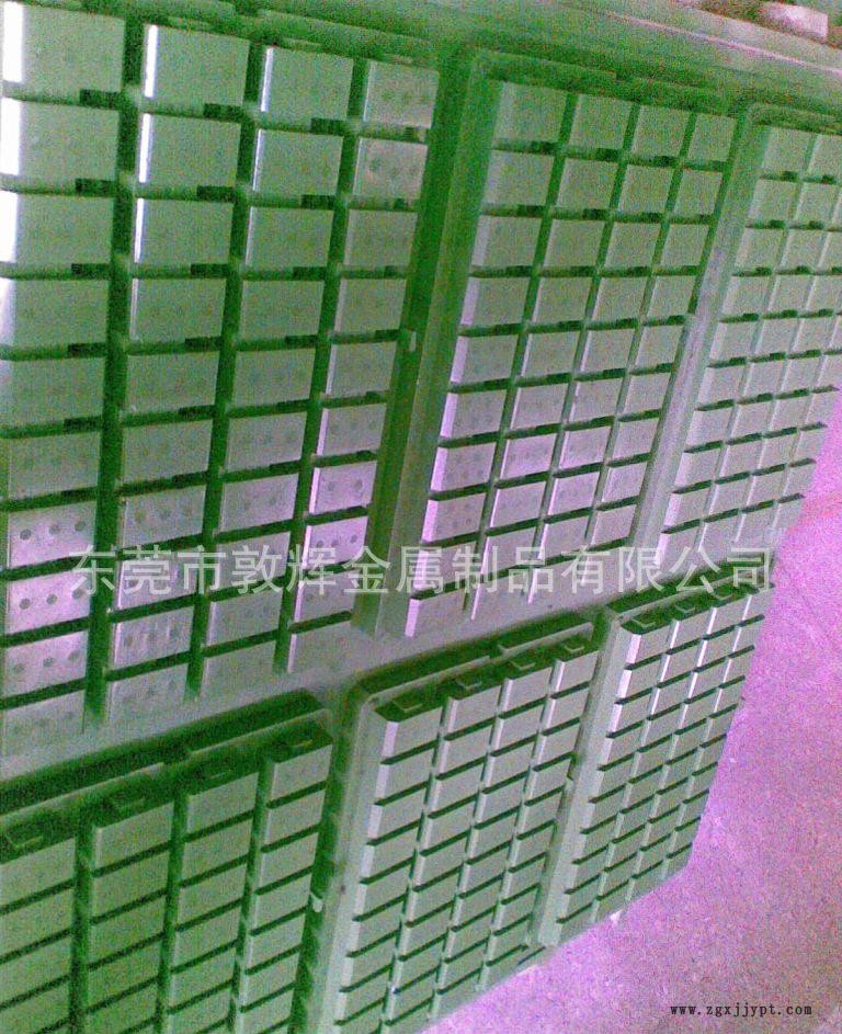 保利龍模具噴鐵氟龍