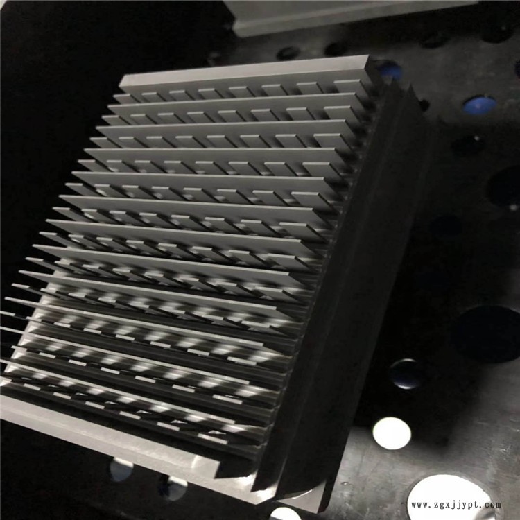 IG-310東洋石墨I(xiàn)G-310石墨加熱器 IG-310東洋石墨I(xiàn)G-310石墨加熱器