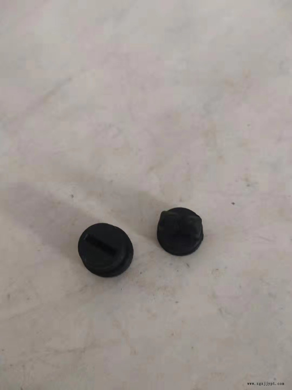 【 厚富】_過線堵_U型圈_傳感器配件模具定做 歡迎來電咨詢 【 厚富】_過線堵_U型圈_傳感器配件模具定做 歡迎來電咨詢