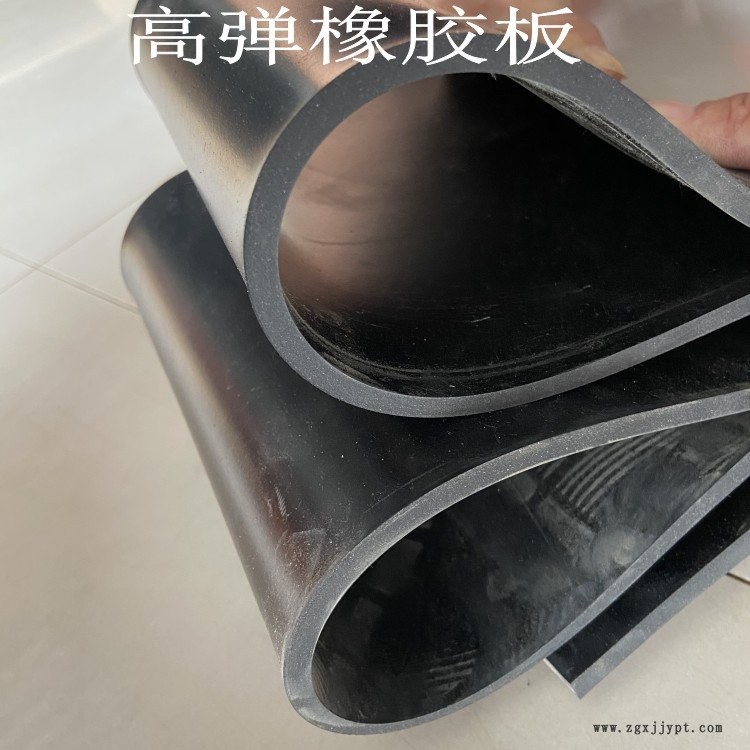 永發(fā)綠色防滑橡膠板 絕緣膠墊  量大優(yōu)惠