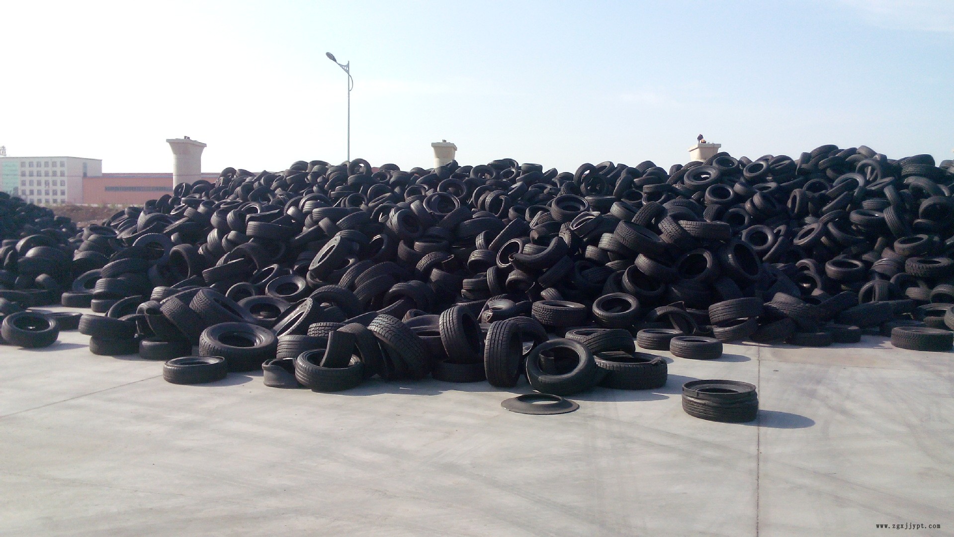 廠家直銷裂解炭黑，超細(xì)粉末炭黑N550，玻璃膠條和密封條專用??！示例圖1