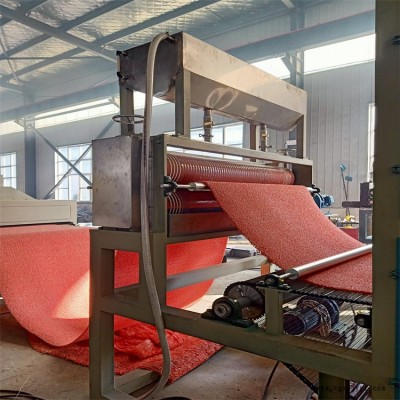 PVC噴絲地墊自動(dòng)化生產(chǎn)線-地墊-特恩特