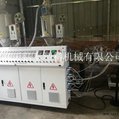 青島天信泰塑機(jī)-供水管生產(chǎn)線制造-吐魯番地區(qū)供水管生產(chǎn)線