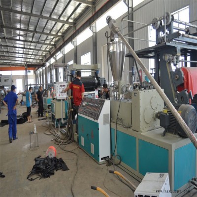 片材-特恩特-PS/PET穴盤片材生產(chǎn)線