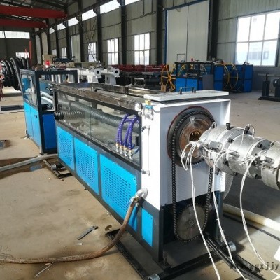 PE碳素管生產(chǎn)線-廣安碳素管生產(chǎn)線-青島天信泰塑機(jī)(查看)