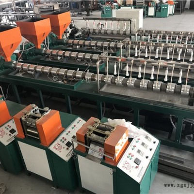 草莓網(wǎng)套機(jī)價格-龍口云生包裝機(jī)械(在線咨詢)-四川草莓網(wǎng)套機(jī)