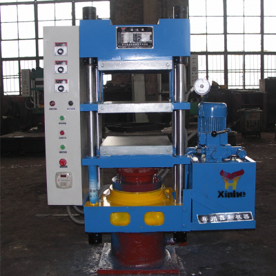 四柱式自動硫化機