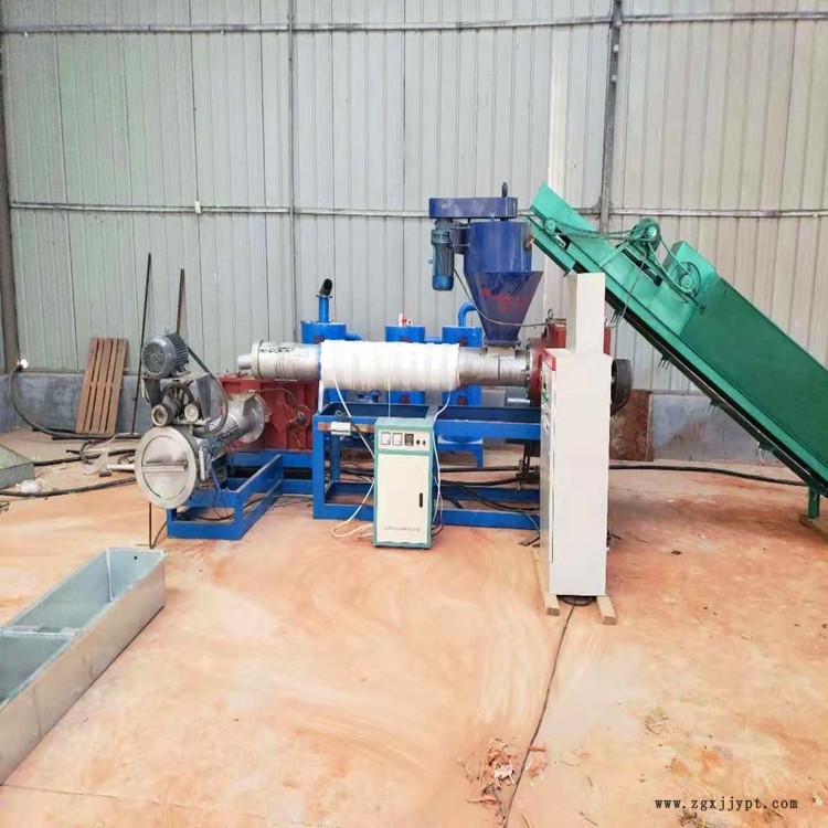 pp下腳料造粒機(jī)   無(wú)紡布造粒機(jī)