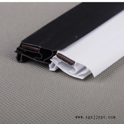 廠(chǎng)家直銷(xiāo)冷庫(kù)半埋門(mén)、全埋門(mén)、掃地門(mén)密封條，磁性膠條 焊接成型